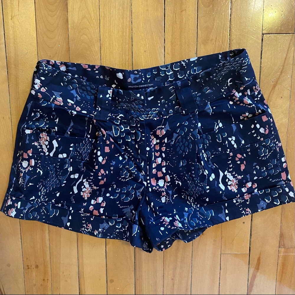 French Connection shorts - US 4